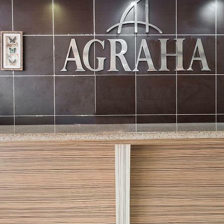 Agraha Andalas Hotel Macasar Exterior foto